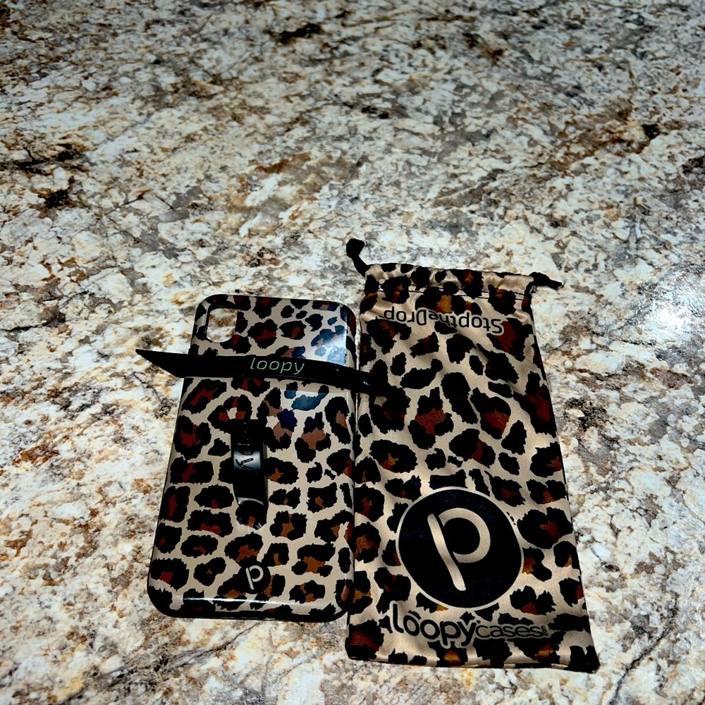 Loopy XS Max cheetah case and  rose marble metallic
